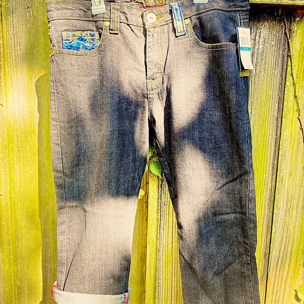 Women’s COOGI BLK Cropped Jeans